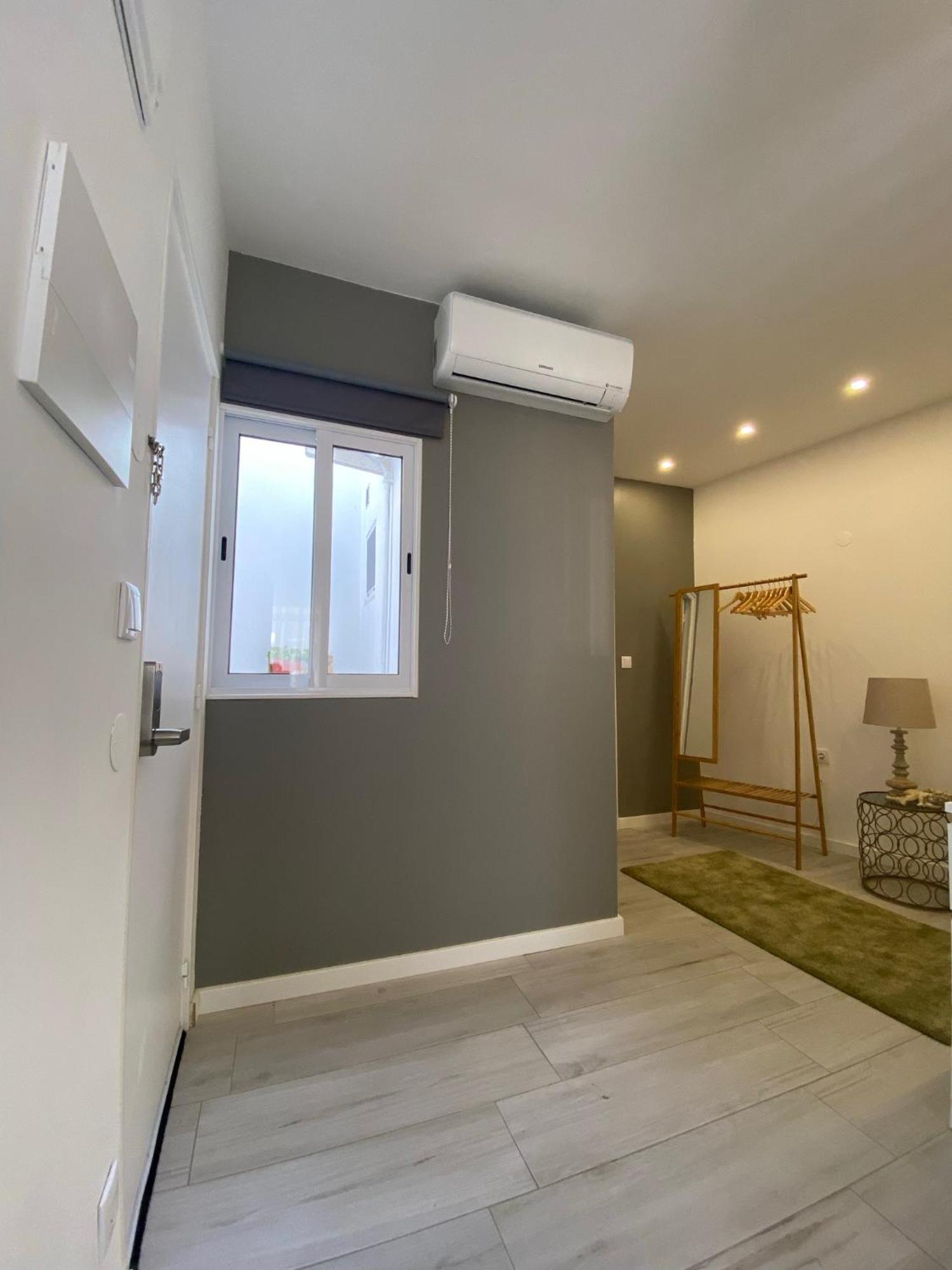 Urban 44 Guest House Ponta Delgada 외부 사진